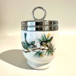 Vintage Royal Worcester Porcelain Egg Coddler Wren & Finch Birds England